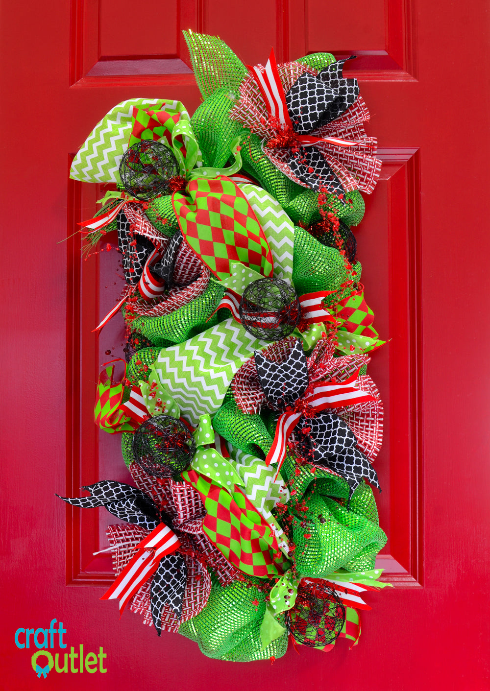 Creating a Festive Ribbon Holiday Swag and Matching Gathering Bow