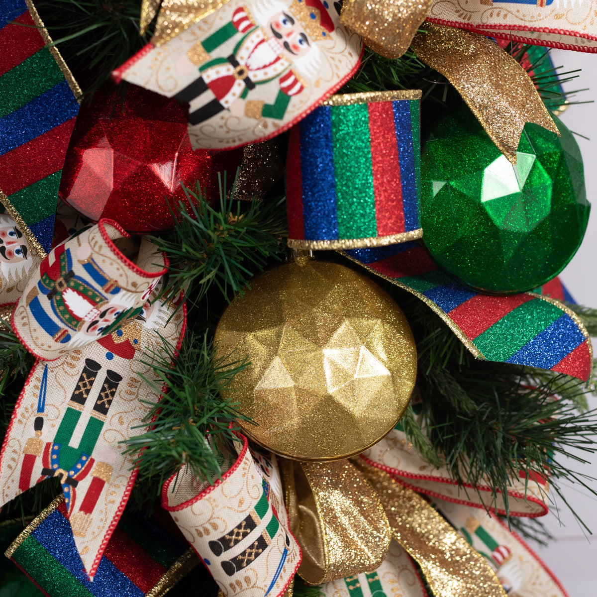 100mm Faceted Flat Round Gem Ornament: Glitter Inside Gold Lifestyle Photo