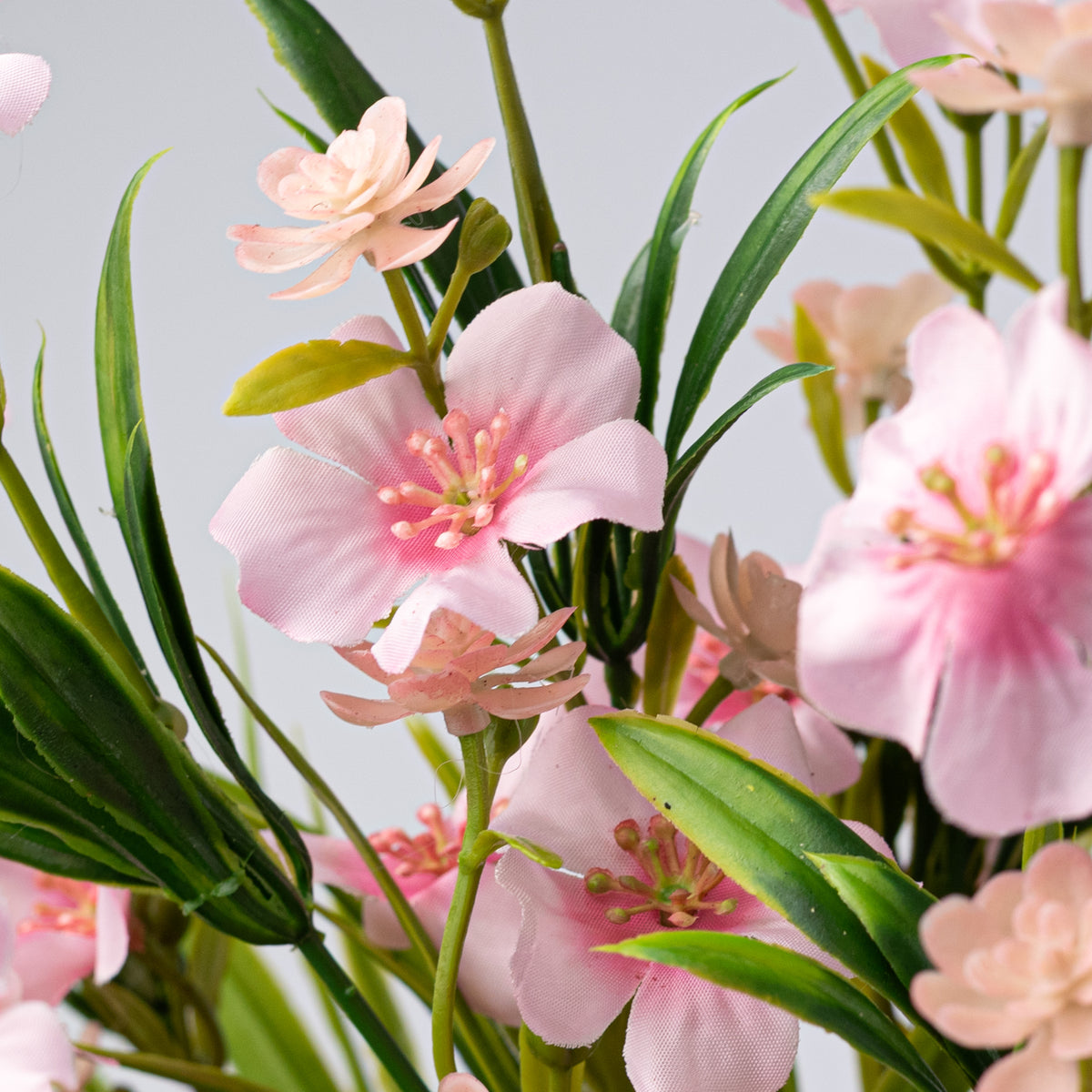 17â Wildflower Filler Bush: Pink (9 Stem) Lifestyle Photo