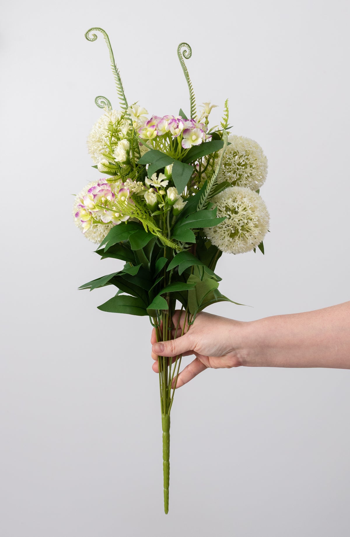 21" Ball Hydrangea & Fern Bush: Cream (12 Stem) detail photo 3