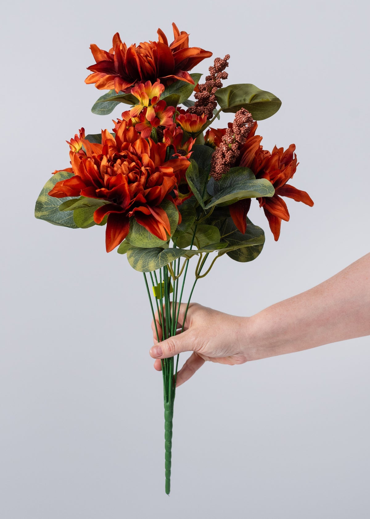 21" Dahlia & Daisy Filler Bush: Rust Orange (14 Stem) detail photo 3