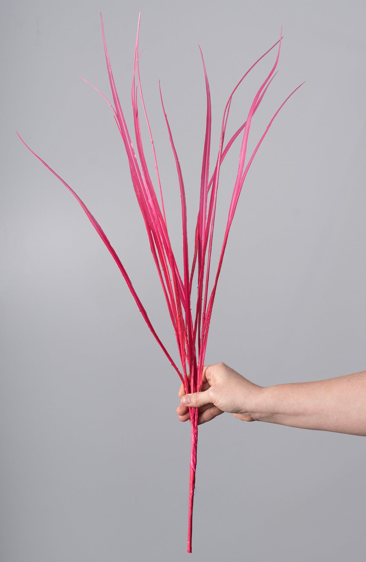 30" Plastic Sword Grass Bush: Hot Pink detail photo 3