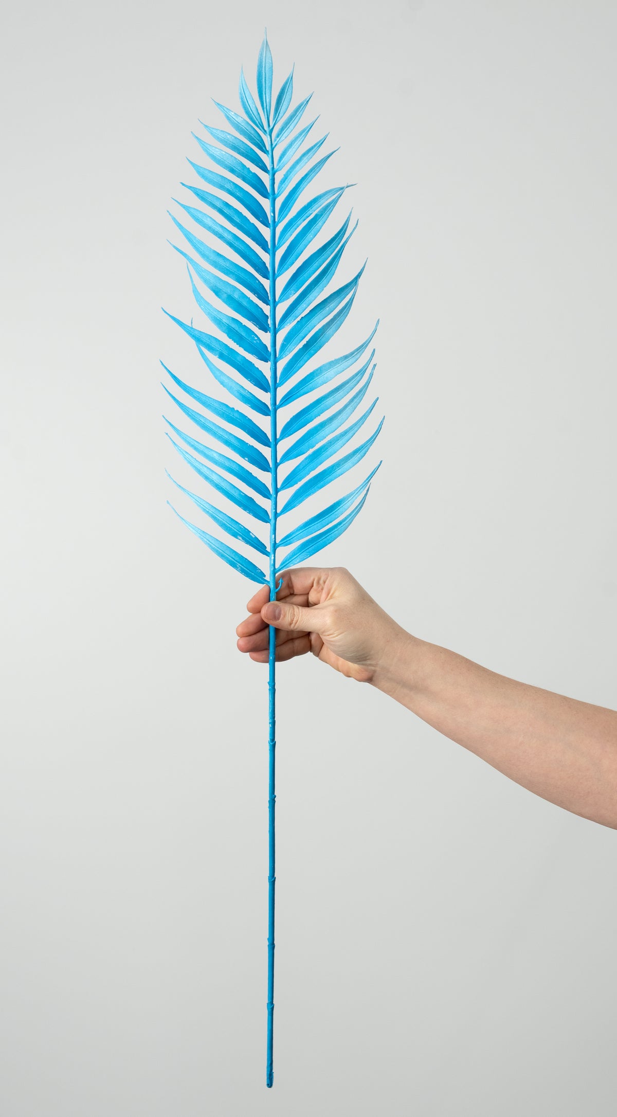 34" Plastic Palm Leaf Spray: Bright Blue detail photo 3