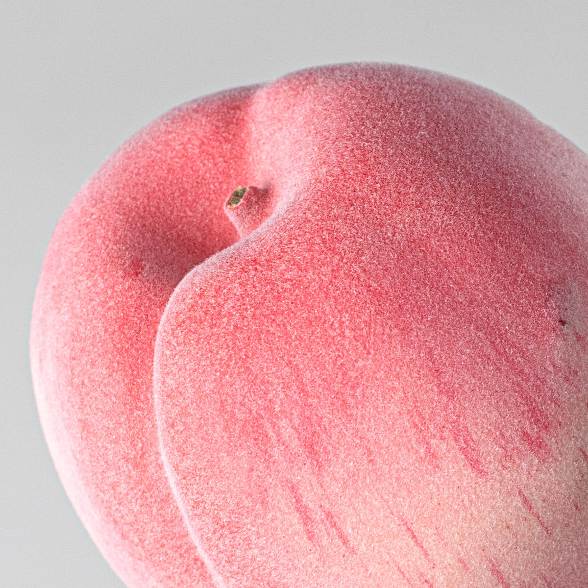 3.25" Artificial Yellow Peach detail photo 3