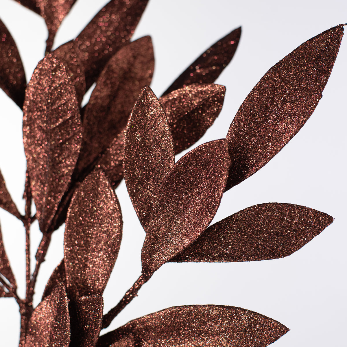 23" Bay Leaf Glitter Spray: Copper Brown Lifestyle Photo