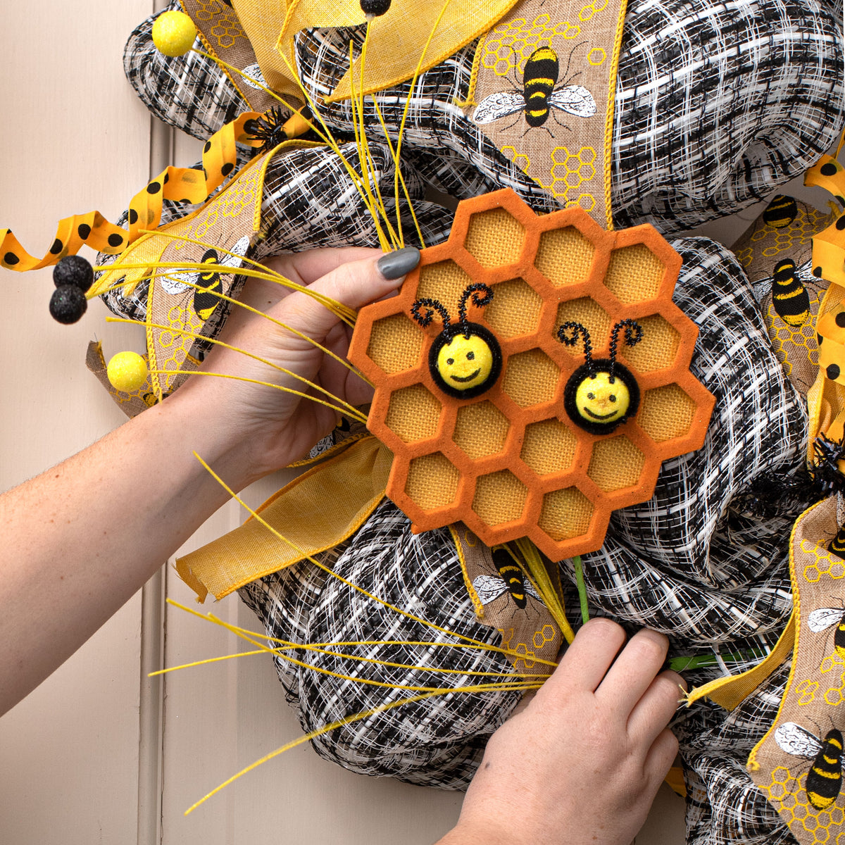 23" Bee Honeycomb Spray Lifestyle Photo