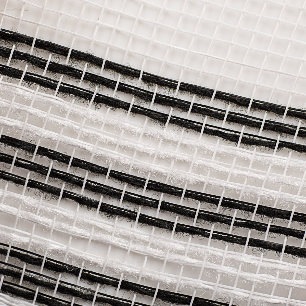 10" Border Stripe Mesh: White & Black detail photo 3