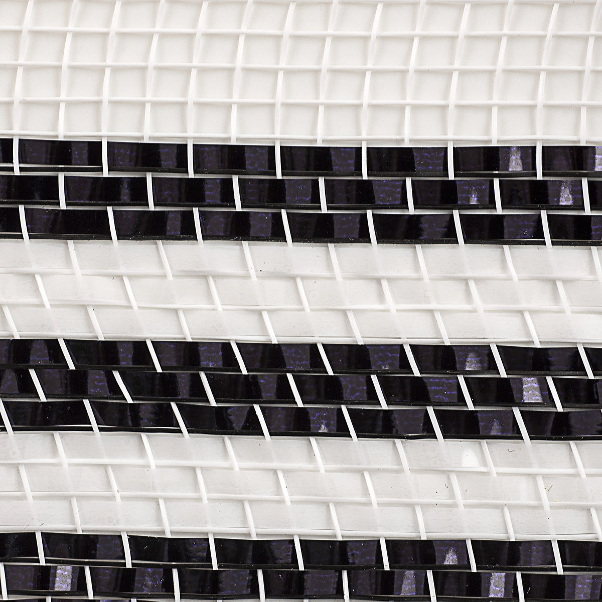 10" Border Stripe Metallic Mesh: White & Black detail photo 3