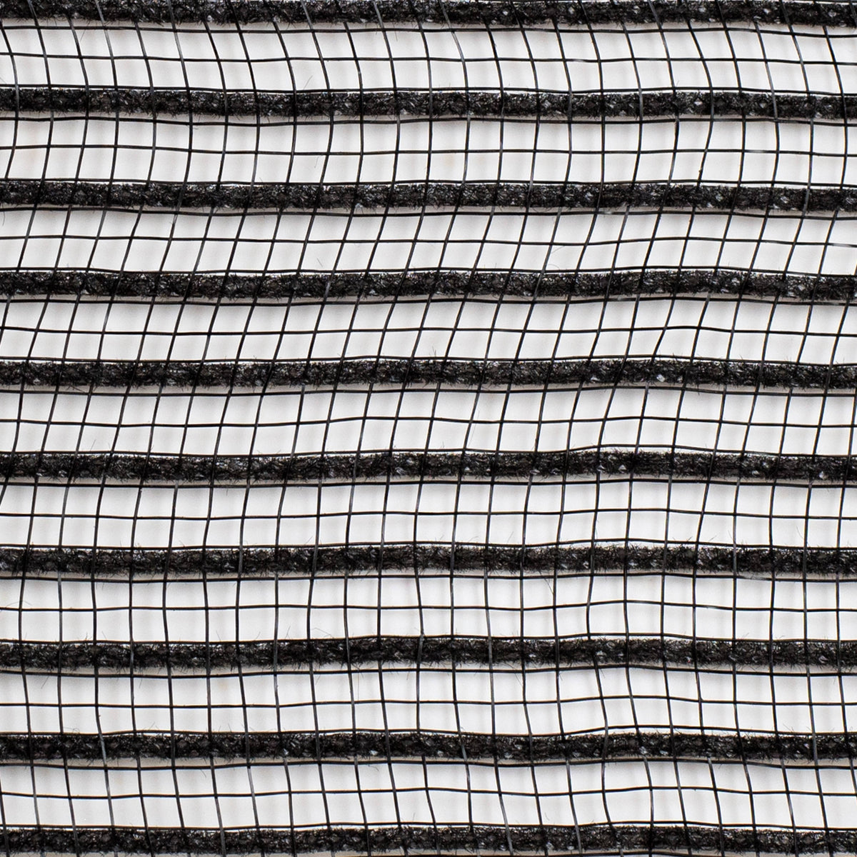 10" Breeze Mesh: Black detail photo 3