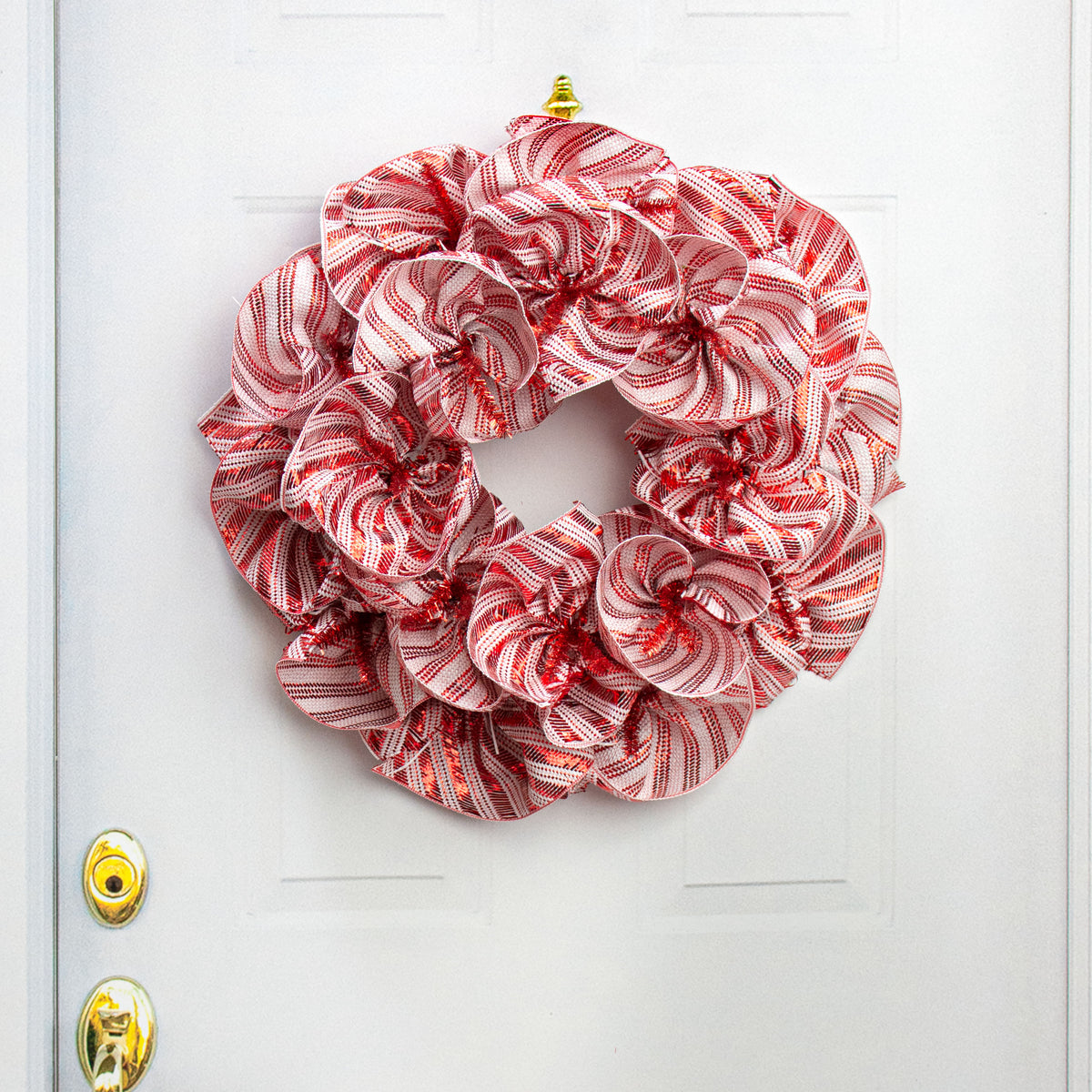 10" Candy Cane Woven Mesh: Red & White Lifestyle Photo