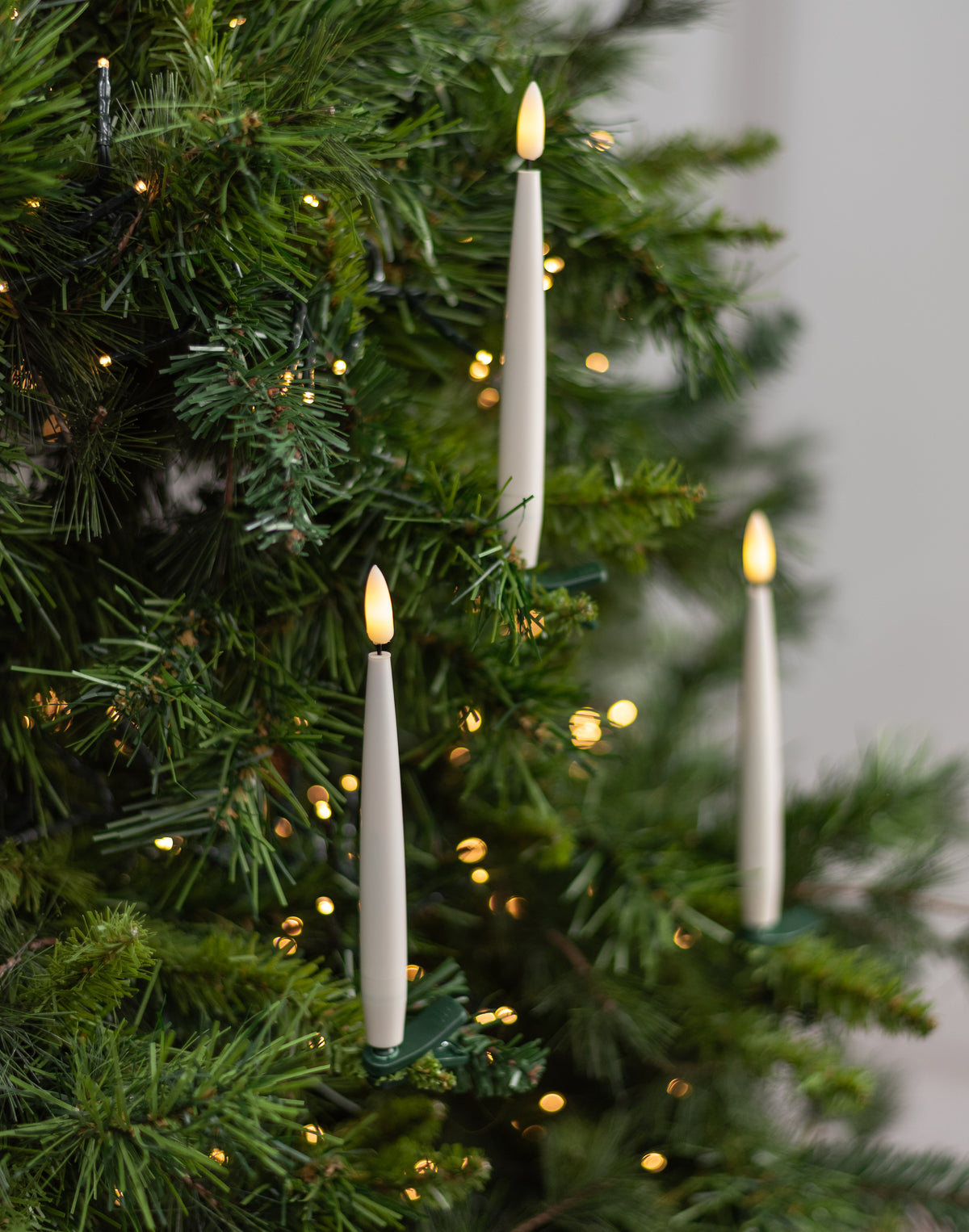 6" Clip On Lighted Candles with Remote (Box of 10) detail photo 4