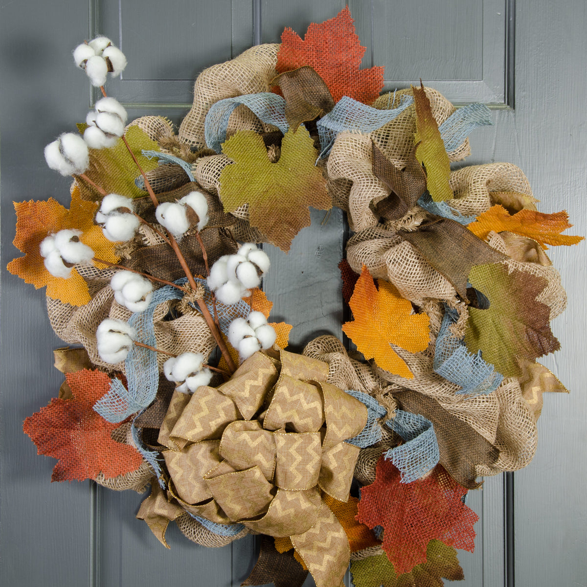 30" Cotton Boll Floral Spray (12) Lifestyle Photo