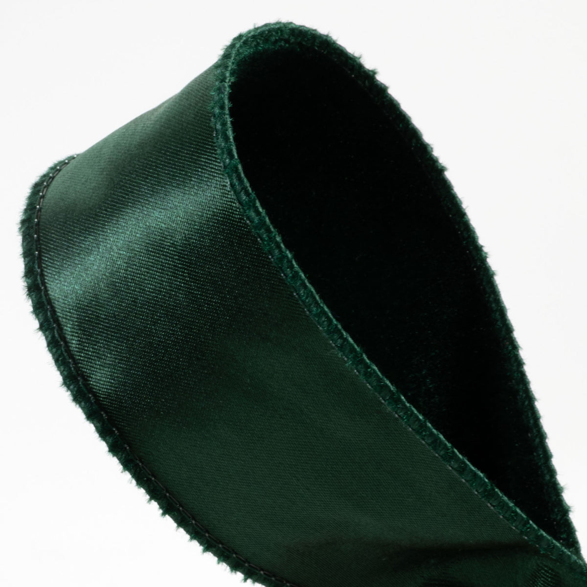 1.5" Deluxe Velvet Satin Backing Ribbon: Hunter Green (10 Yards) detail photo 3