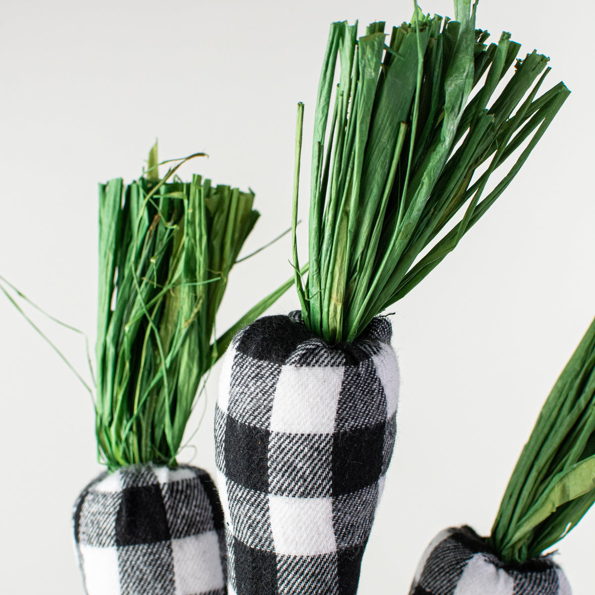 16" Fabric Carrot Bundle: Black & White Check Lifestyle Photo