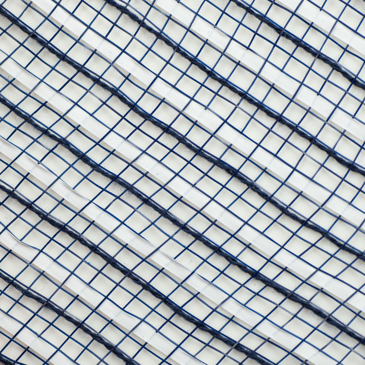10" Fabric Stripe Mesh: Navy & White detail photo 3