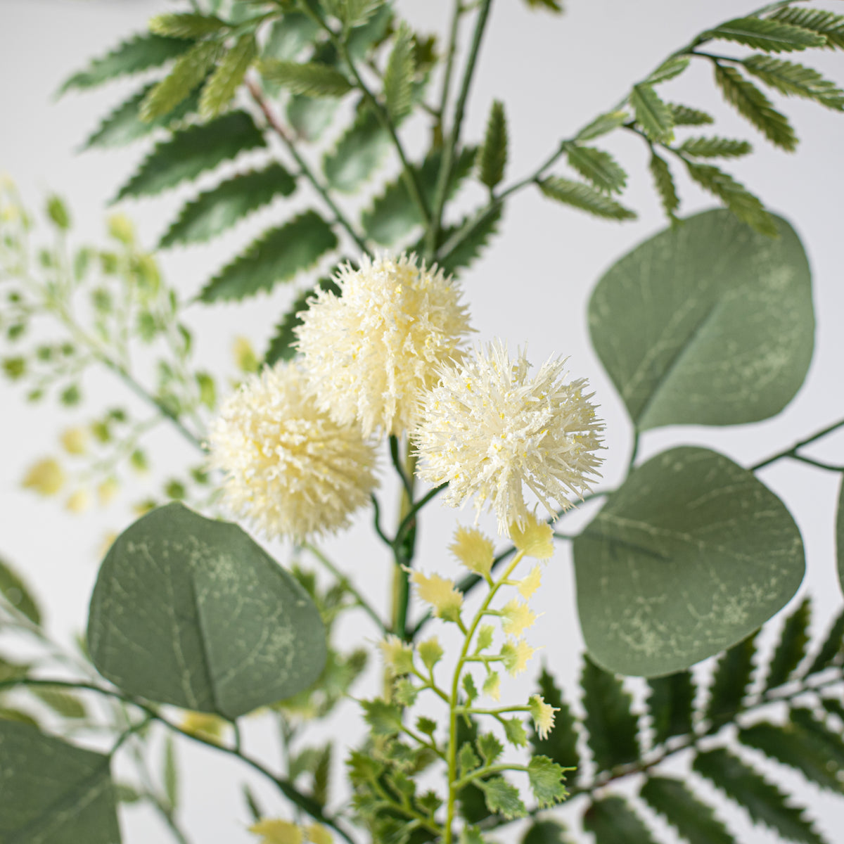 28" Fern, Eucalyptus, Pom Pom Spray: Cream Lifestyle Photo