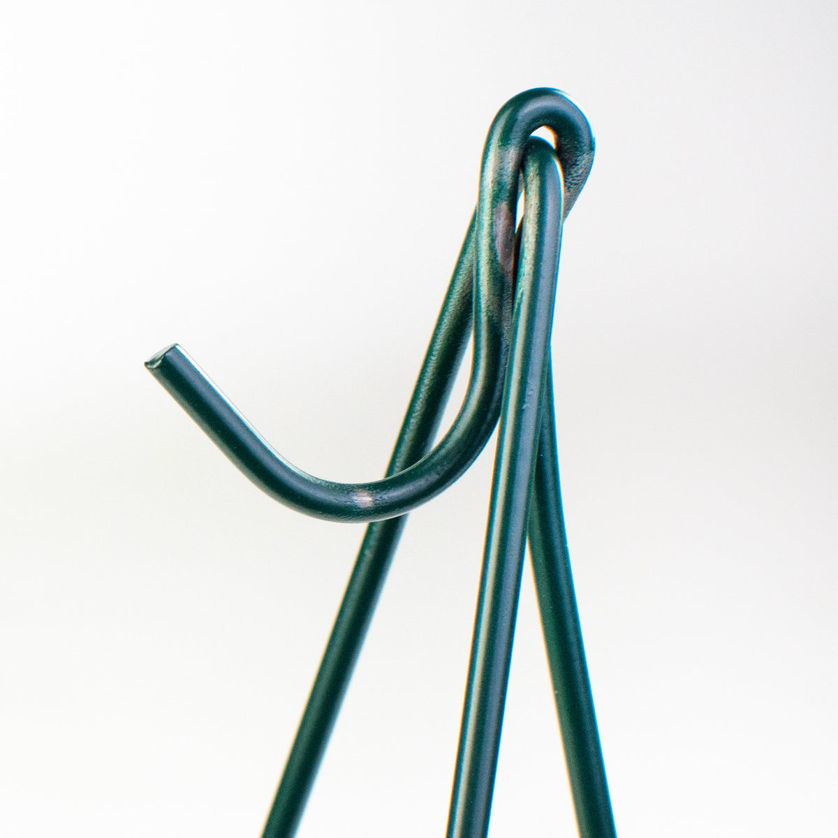 22" Green Wire Easel detail photo 3