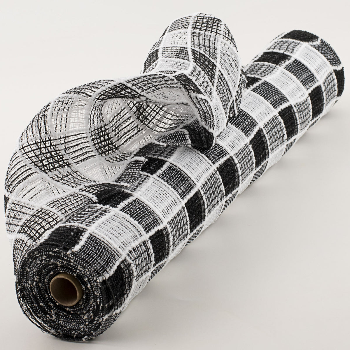 21" Fuzz Snow Check Mesh: Black & White