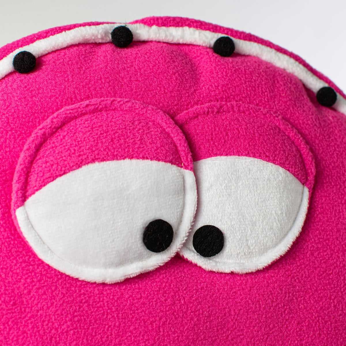 12" Plush Spider Wreath Accent: Hot Pink