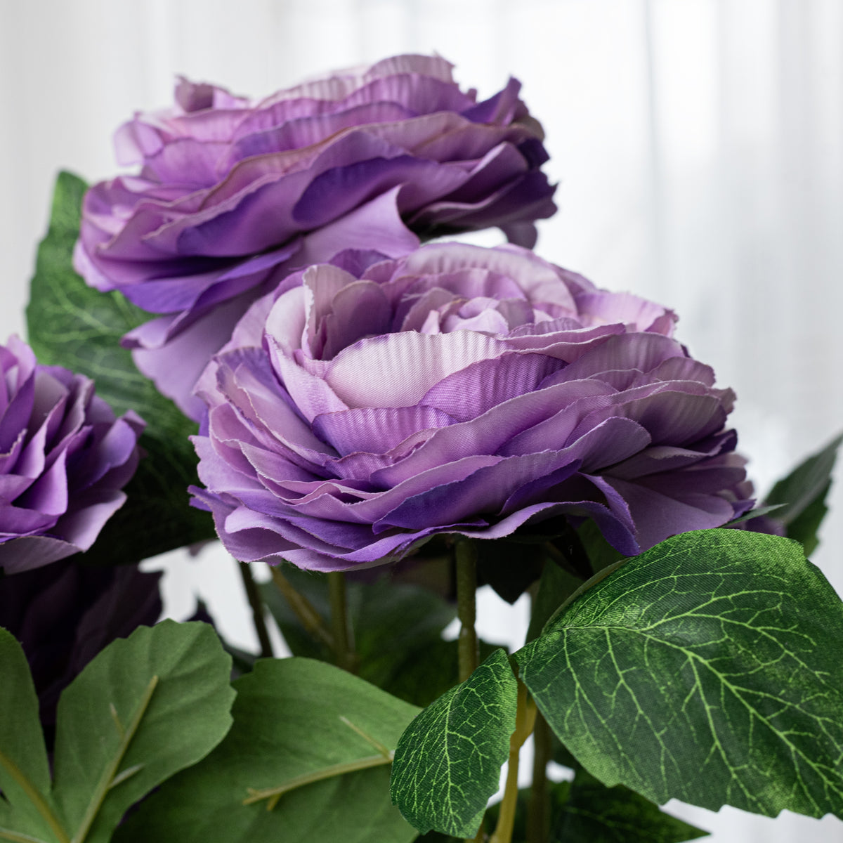 19" Ranunculus Bush: Lavender Purple (6 Stem)