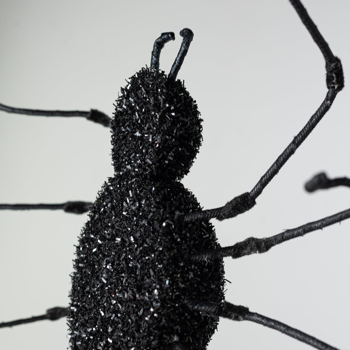 16" Frizzy Tinsel Spider: Black