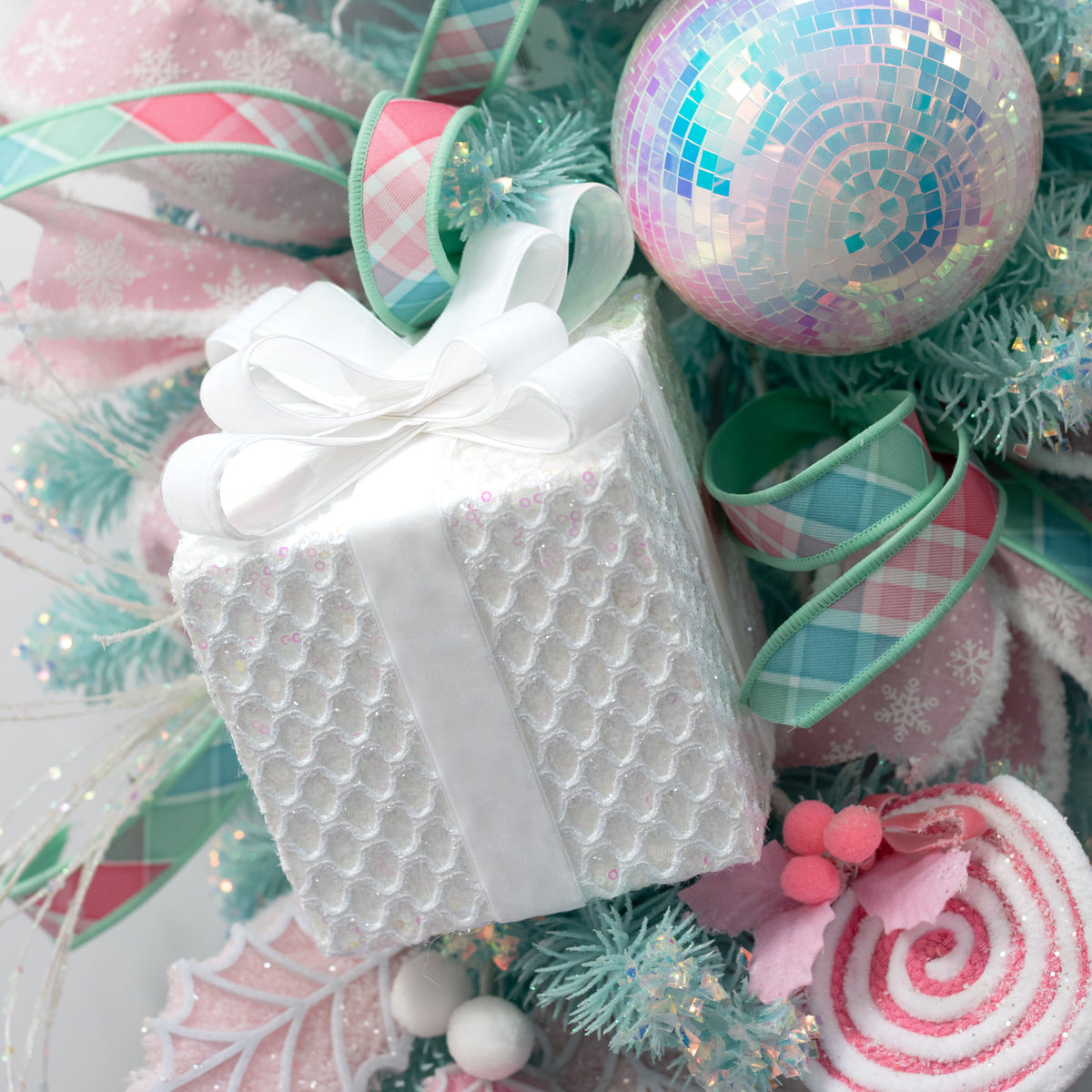6.75" Mesh Sequin Gift Box Decor: Iridescent White