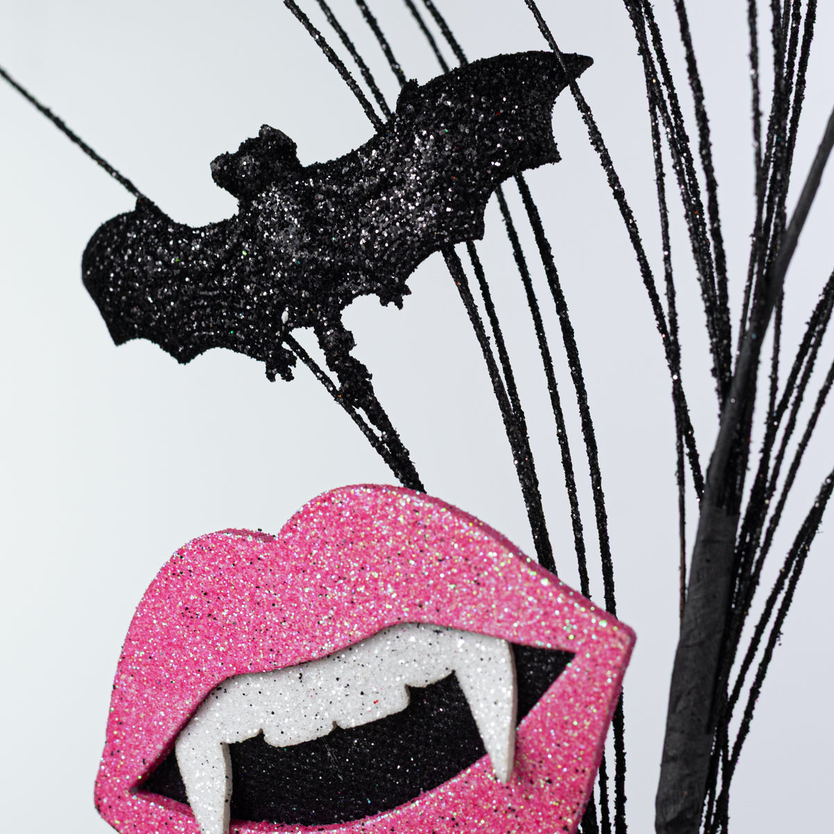26" Glittered Foam Bats & Vampire Lips Spray: Pink