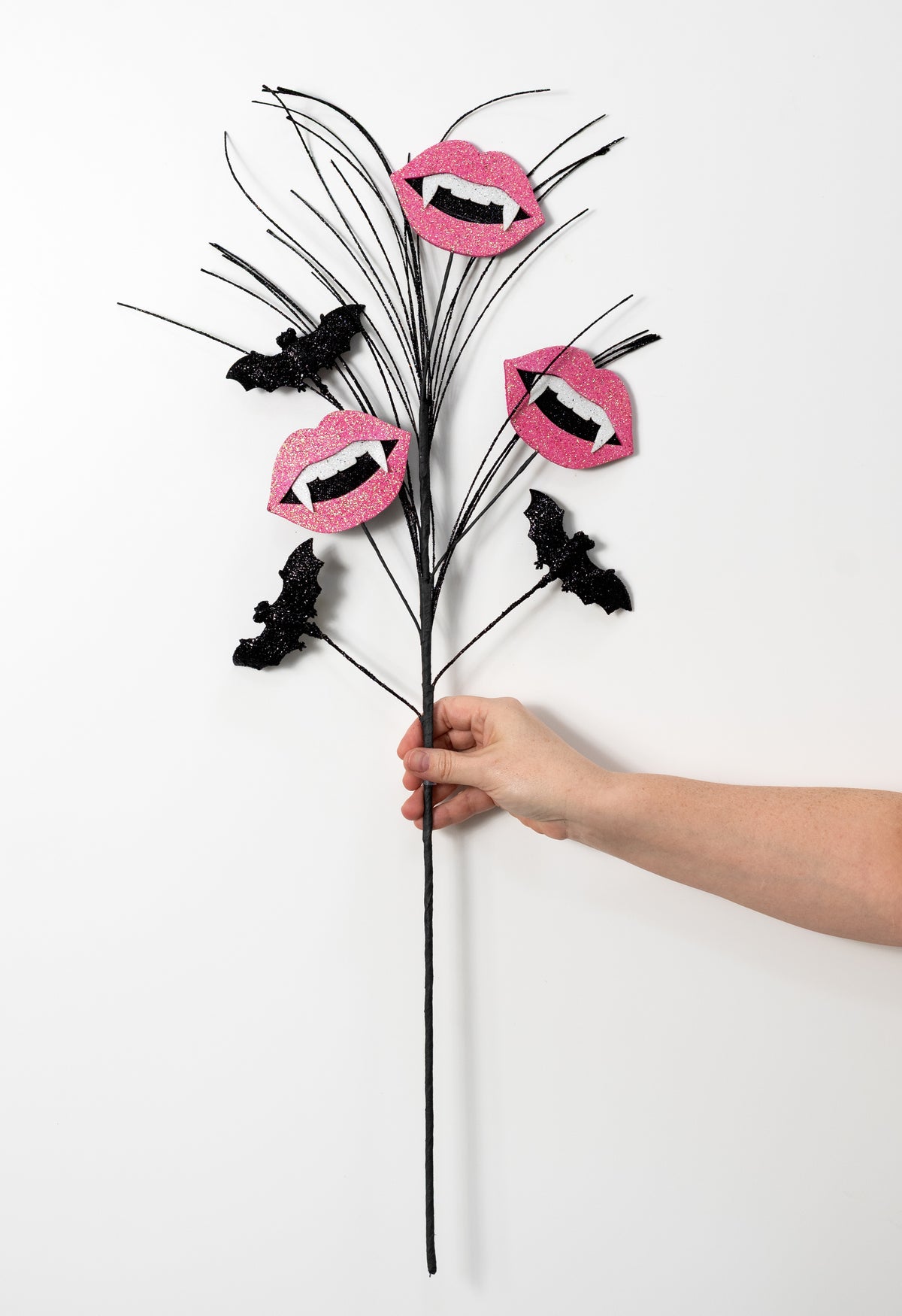 26" Glittered Foam Bats & Vampire Lips Spray: Pink