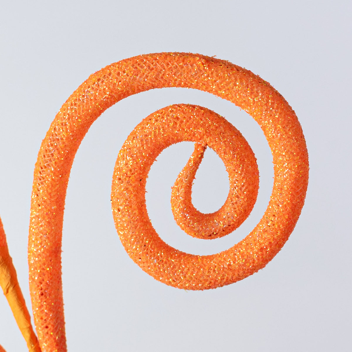 18" Glitter Tube Curly Pick: Iridescent Orange