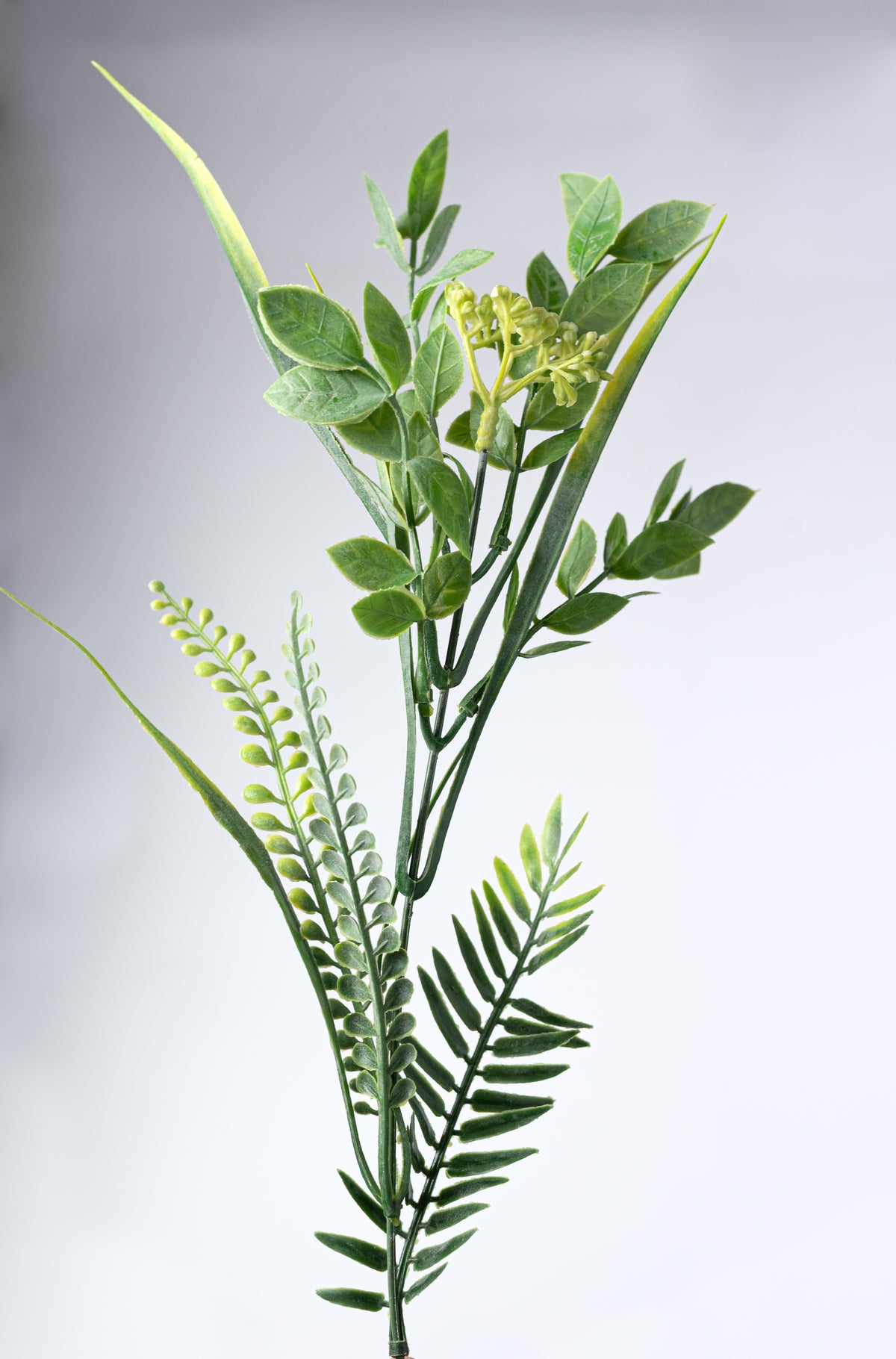 21" Mixed Ferns & Greenery Bush: Spring Green (12 Stem)