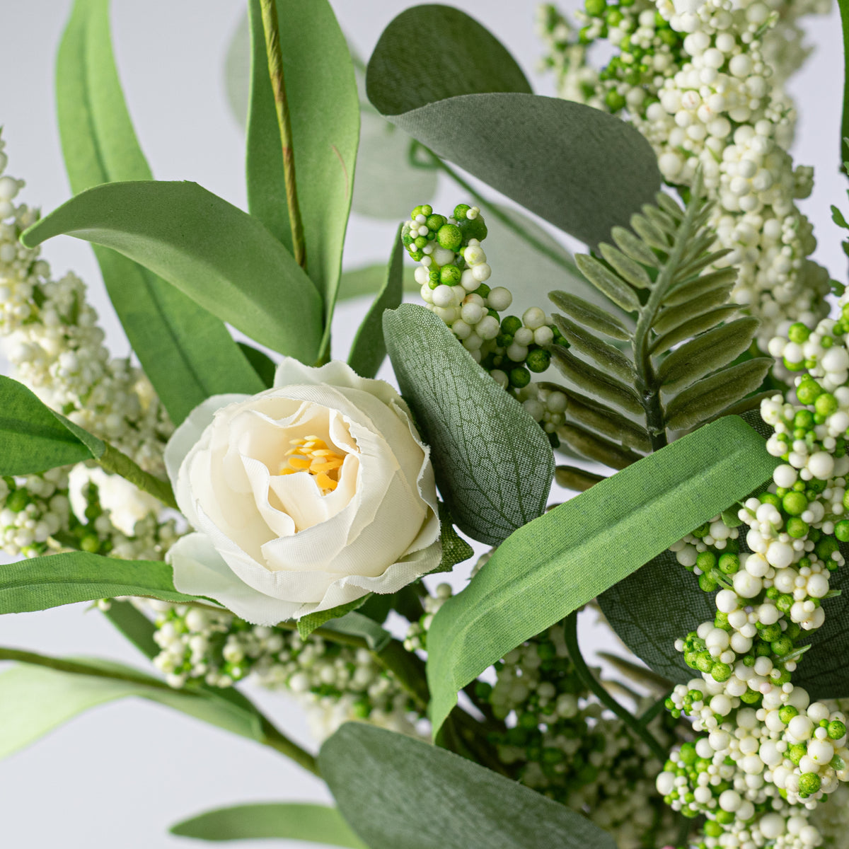 18" Mixed Heather & Daisy Bush: Cream