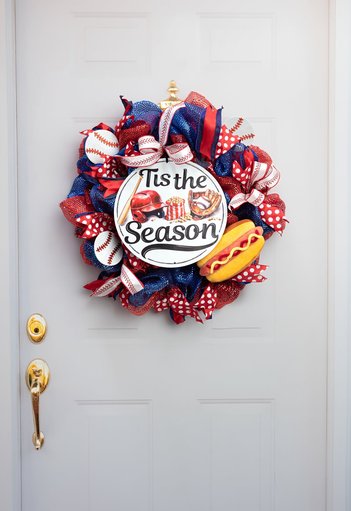 12" Round Metal Sign: Tis the Season Baseball