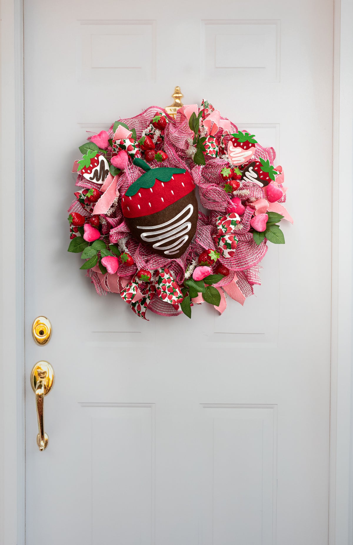 12" Plush Chocolate Covered Strawberry Wreath Accent
