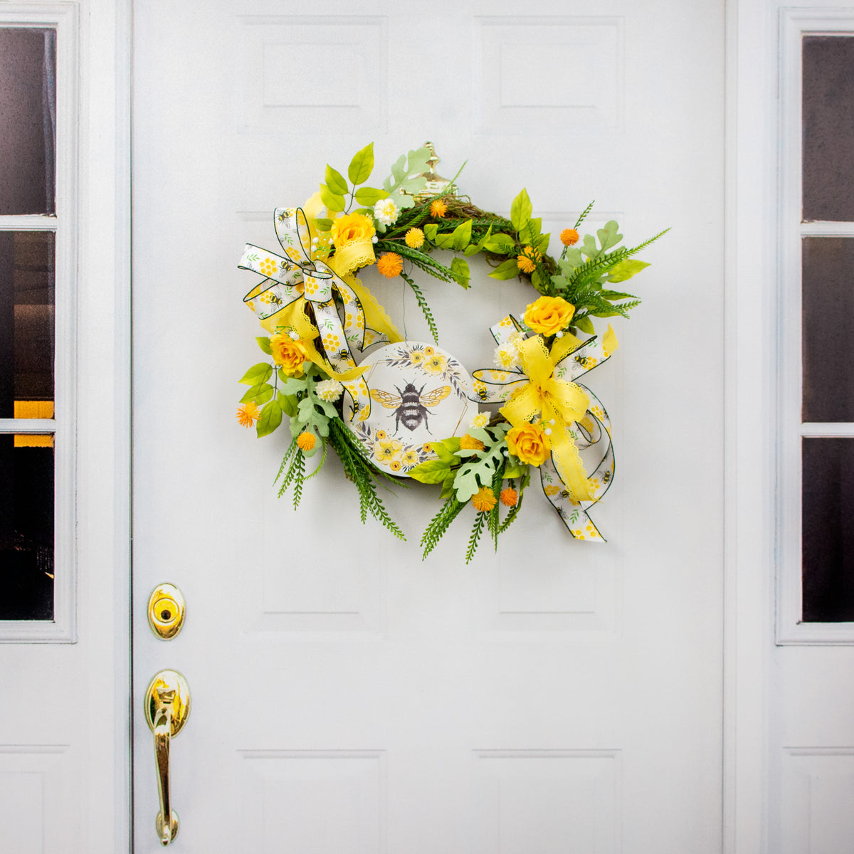 8" Metal Sign: Gold Foil Bee with Florals detail photo 4