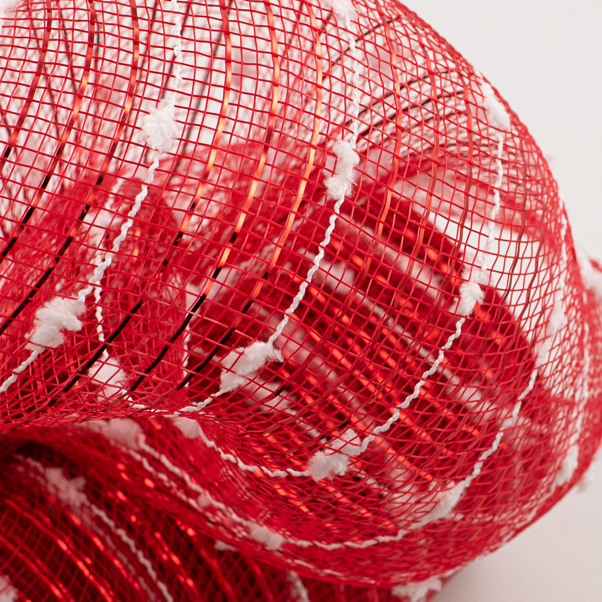 10" Metallic Snowball Deco Mesh: Red & White (10 Yards) Lifestyle Photo