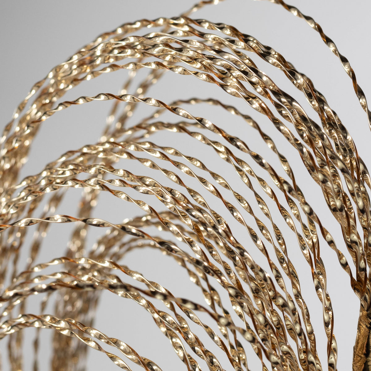 48" Metallic Twisted Grass Spray: Gold detail photo 4