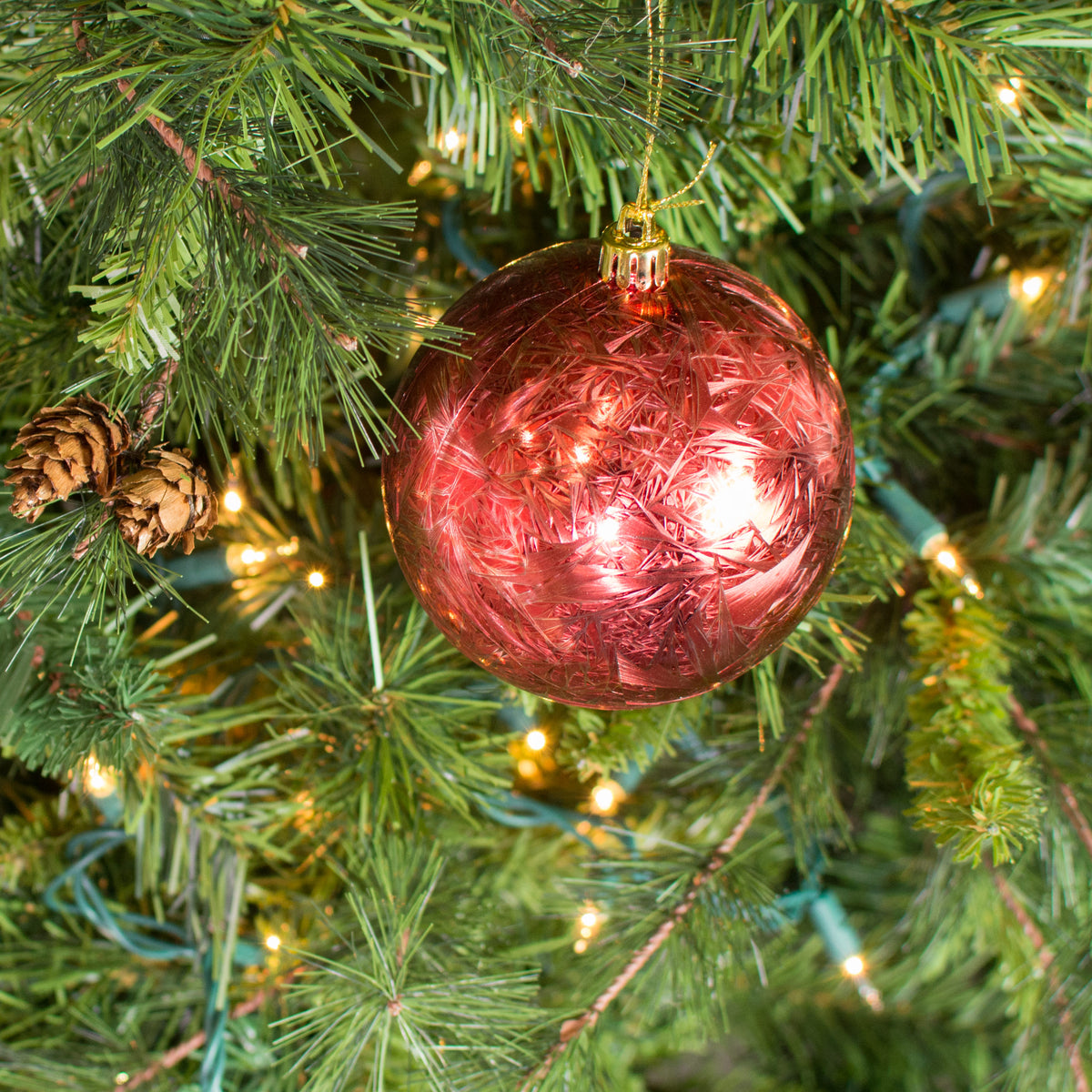 100MM Feather Smooth Ball Ornament: Red Lifestyle Photo