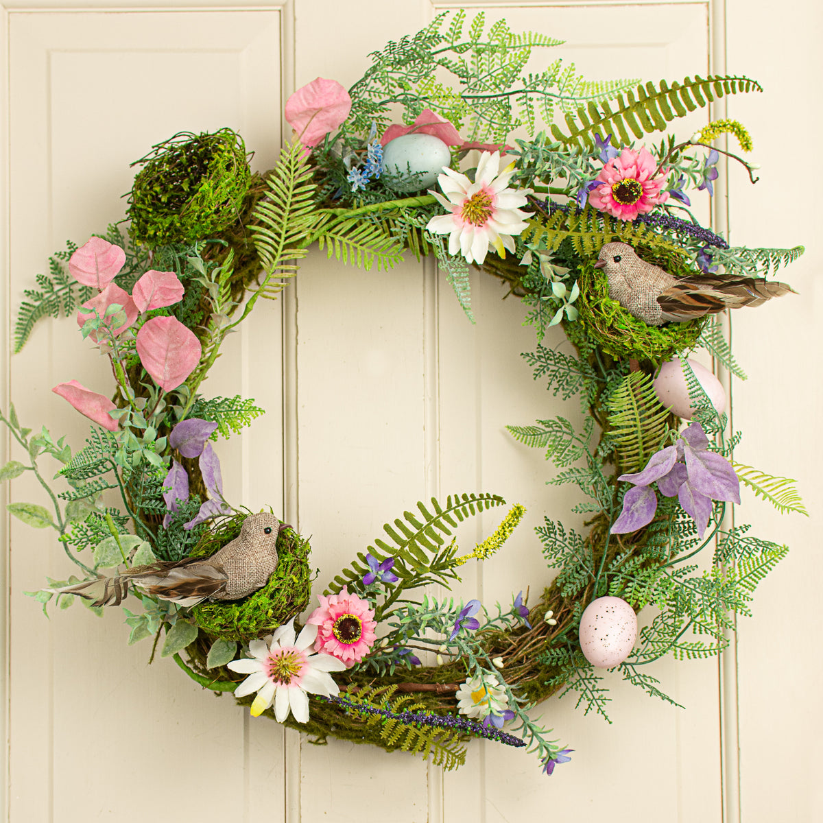 34" Mossy Twig Nest Spray Lifestyle Photo