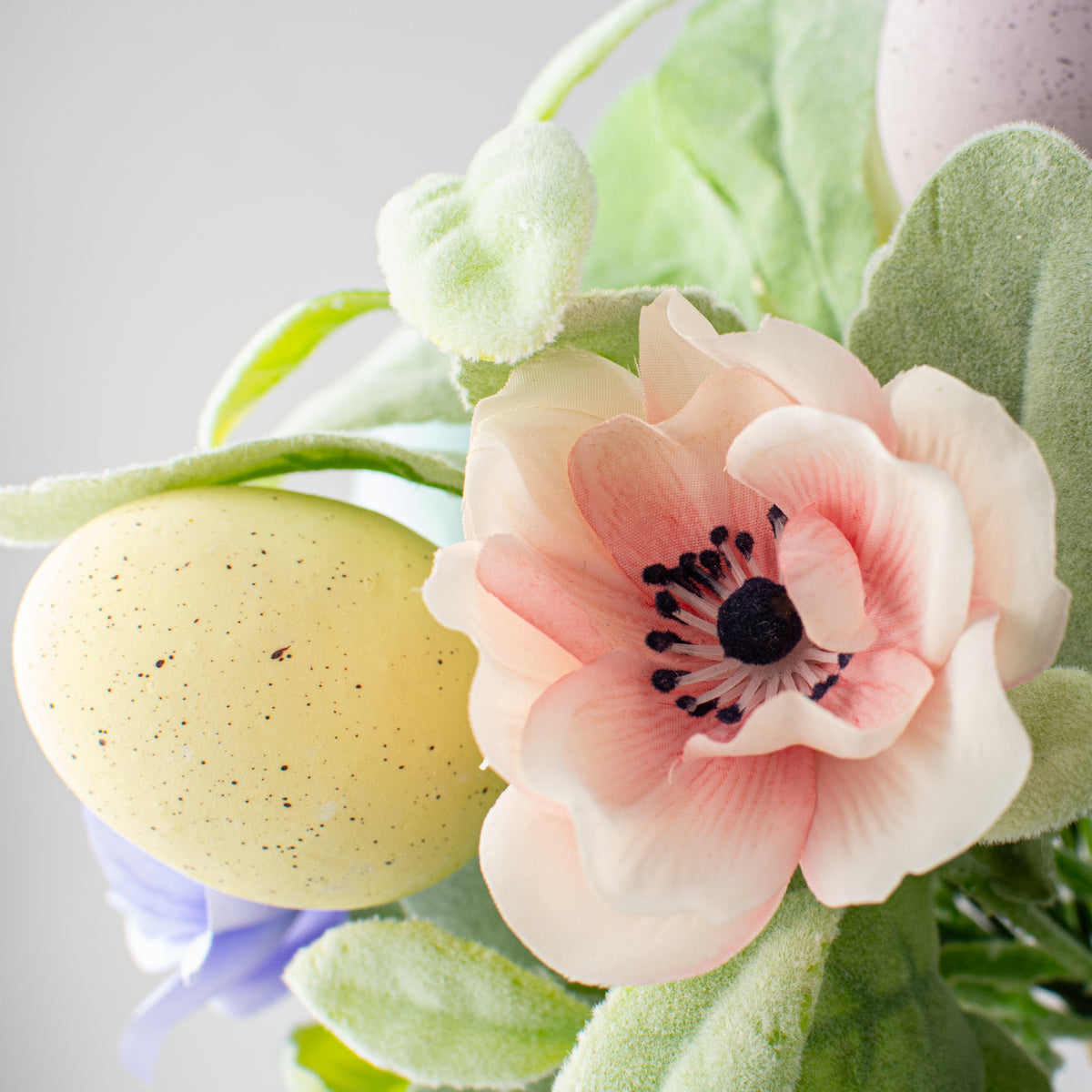 13" Pastel Eggs & Flowers Easter Bundle Pick Lifestyle Photo