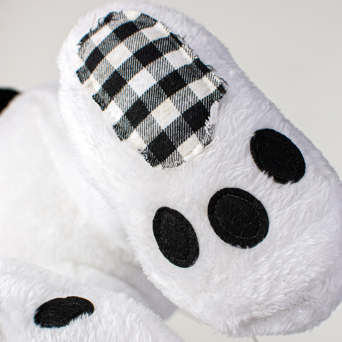Plush Black Check Bunny Wreath Accent detail photo 3