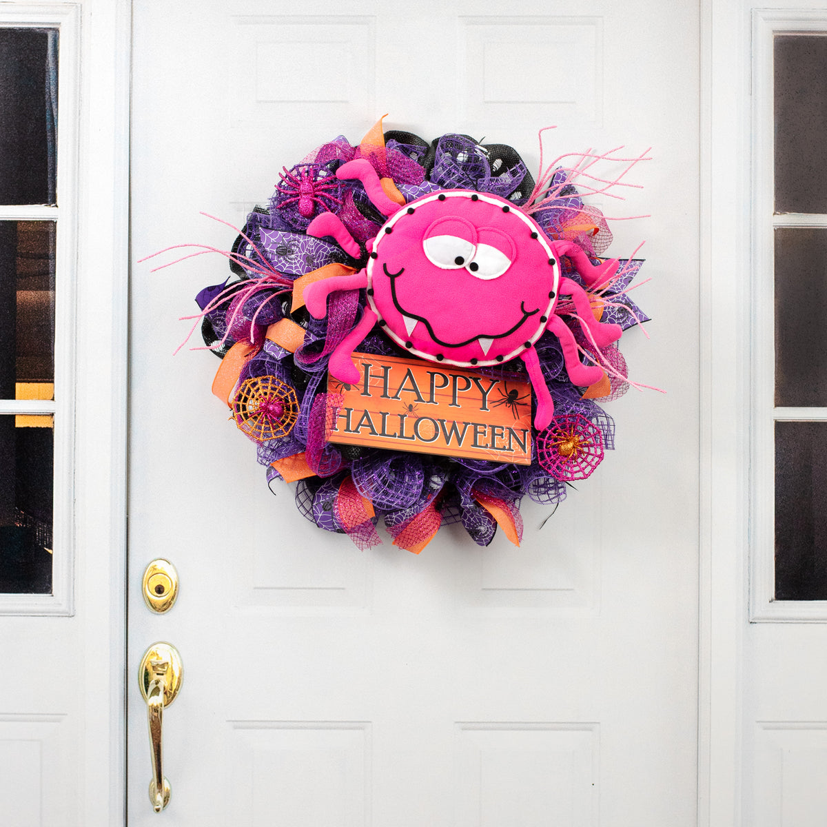 12" Plush Spider Wreath Accent: Hot Pink detail photo 5