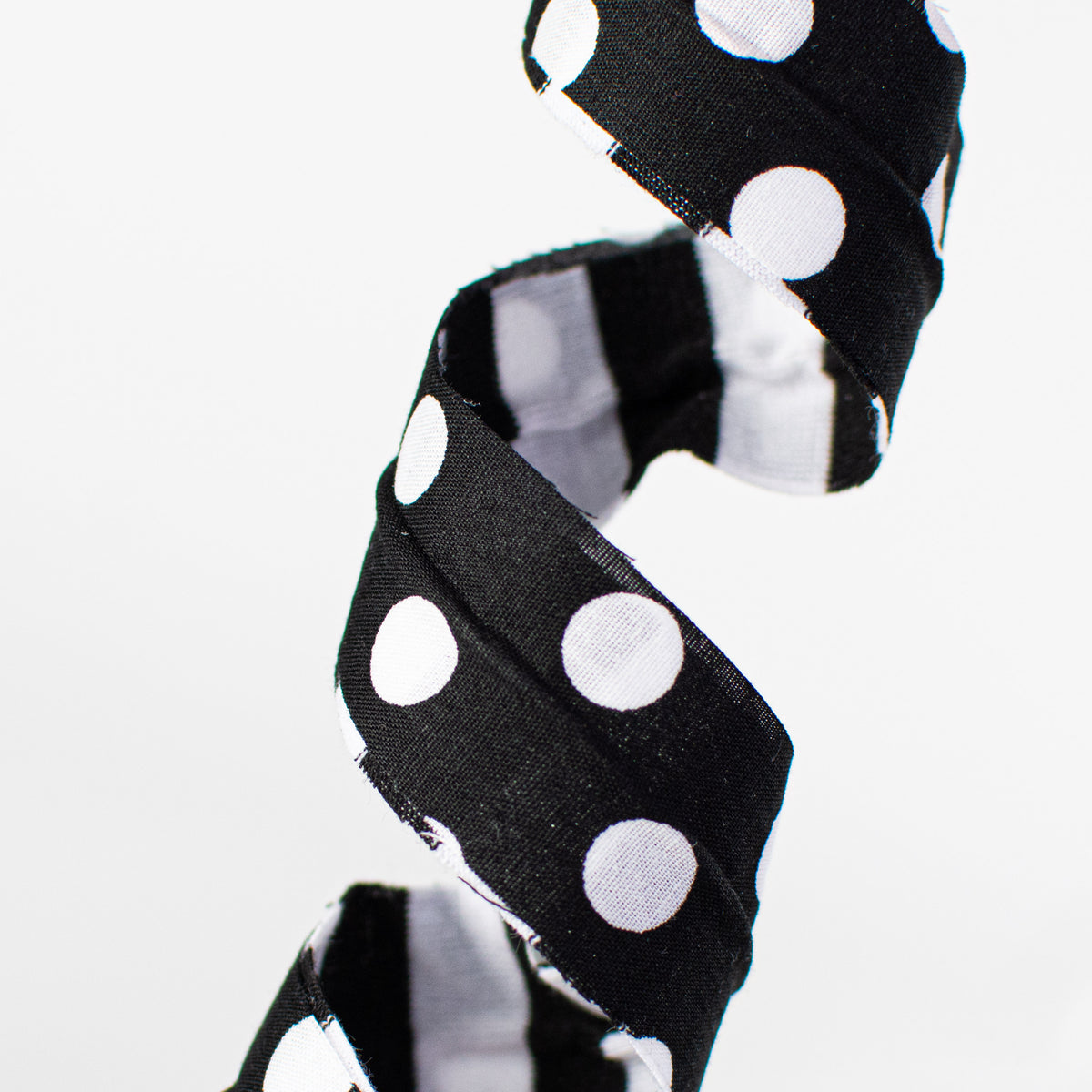 30" Double Sided Polka Dot Stripe Frizzy Curly Spray: Black & White Lifestyle Photo