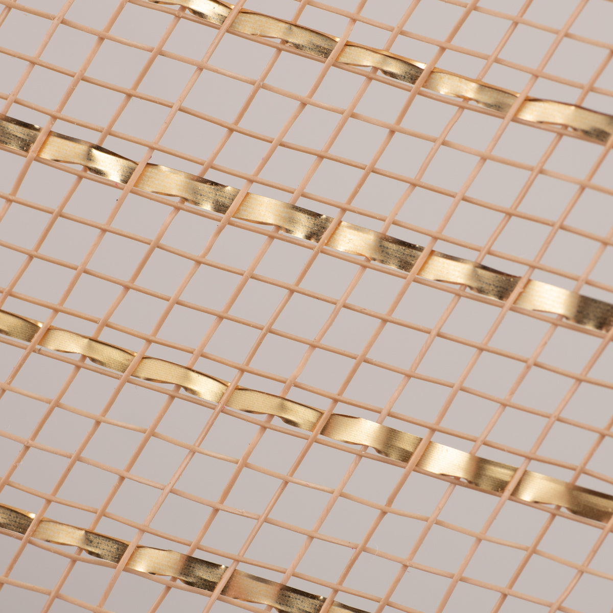 10" Poly Deco Mesh: Matte Champagne Wide Foil detail photo 3