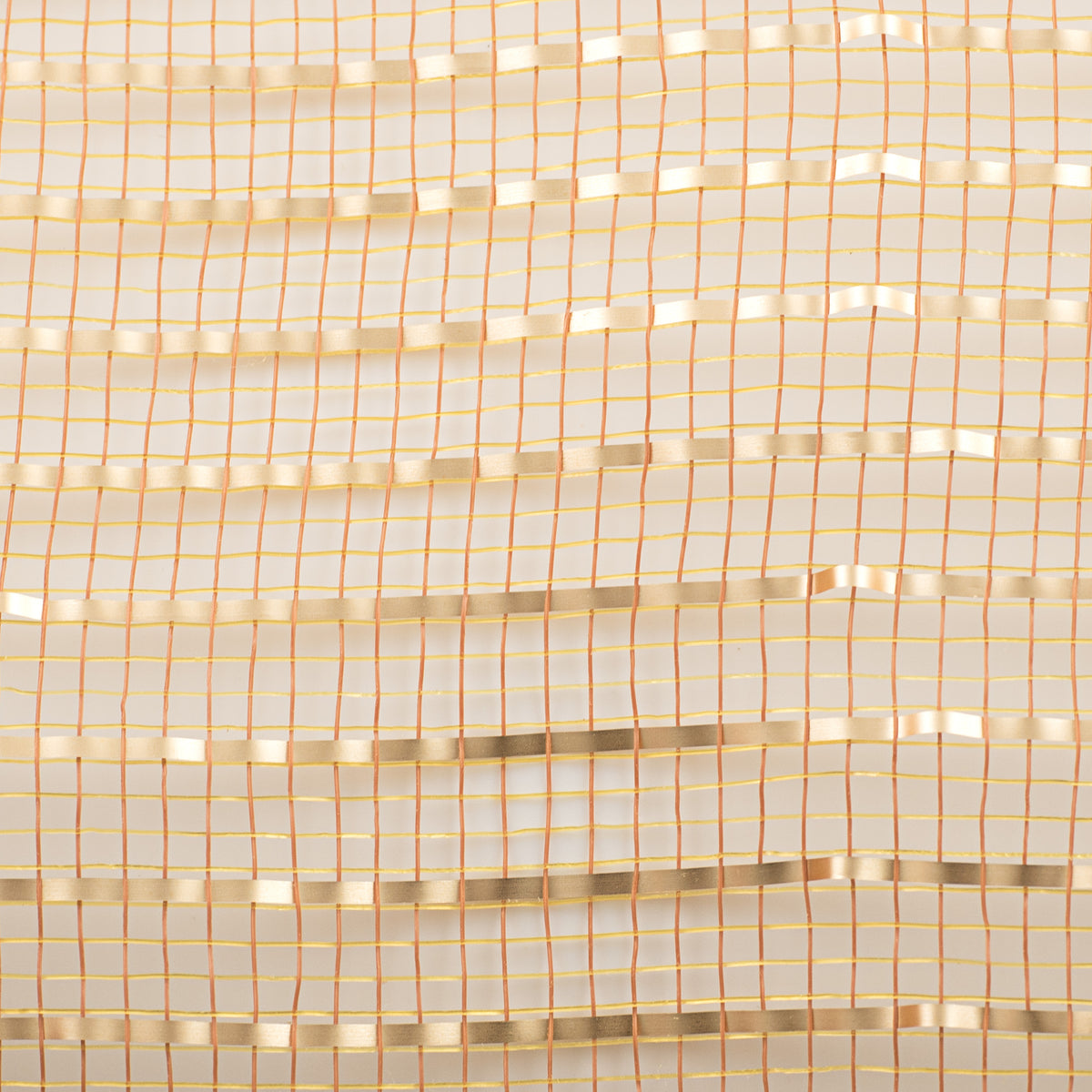 10" Poly Deco Mesh: Matte Gold Wide Foil detail photo 3