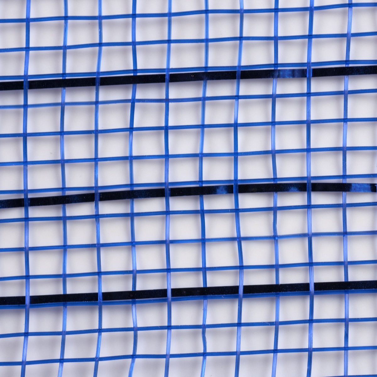 21" Poly Deco Mesh: Metallic Royal Blue detail photo 3