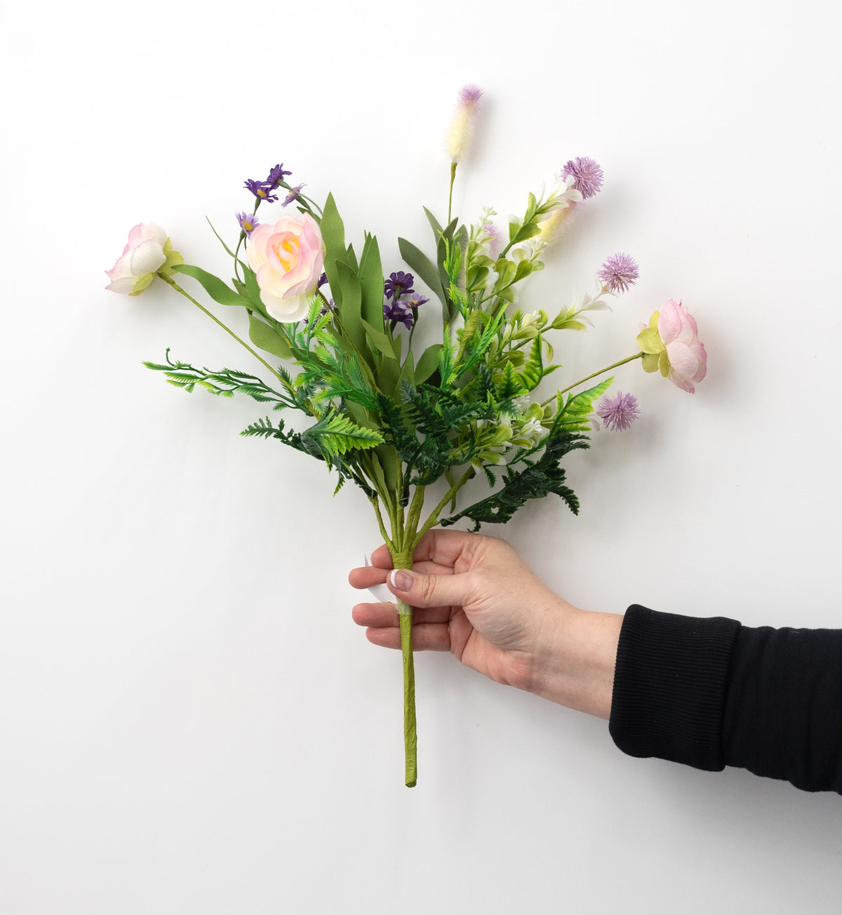 19" Ranunculus & Bunny Tail Pick: Lavender & Pink detail photo 3