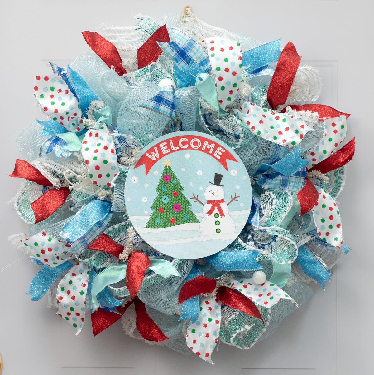 9.4" Round Waterproof Sign: Fabric Winter Welcome Lifestyle Photo