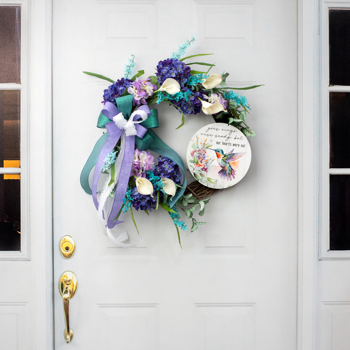 9.4" Round Waterproof Sign: Hummingbird Hearts Not Ready detail photo 4