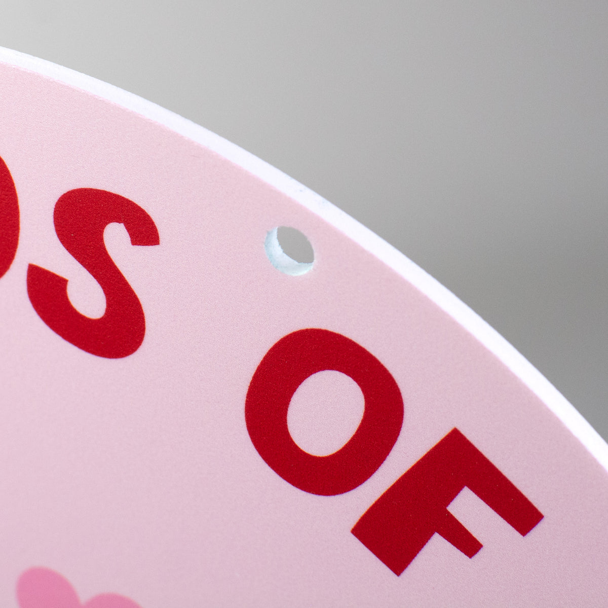 9.4" Round Waterproof Sign: Loads of Love Truck detail photo 3