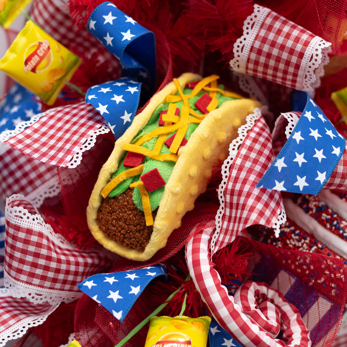 7" Small Taco Decoration Lifestyle Photo